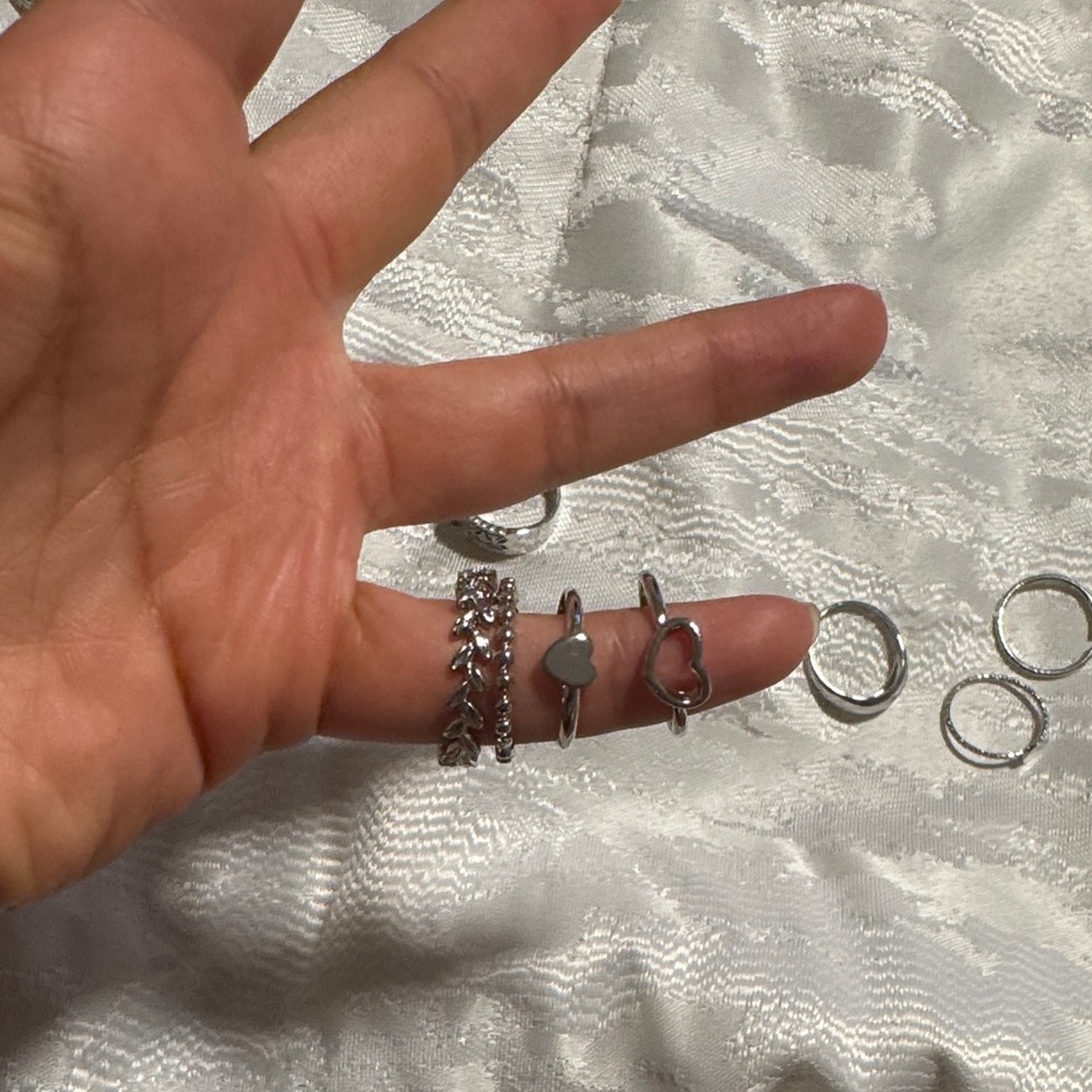 20 Rings - Never worn - Picture 4 of 6